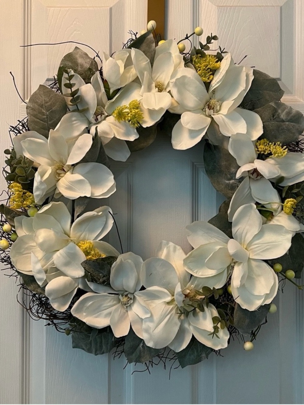NWT Ashland Faux White Magnolia Spring Floral Wreath Warm Heritage MSRP $59.99